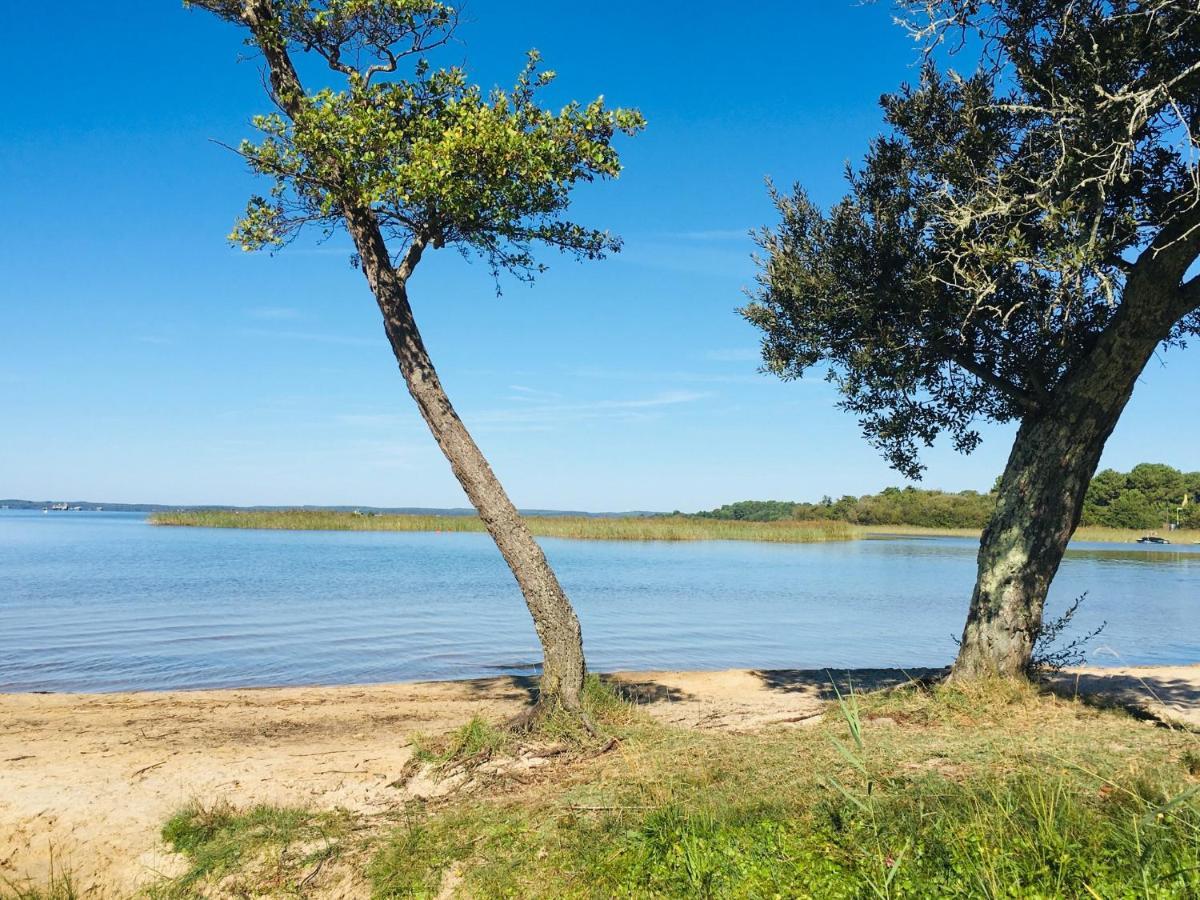 Maisonnette à 300 m du lac de Biscarrosse Esterno foto